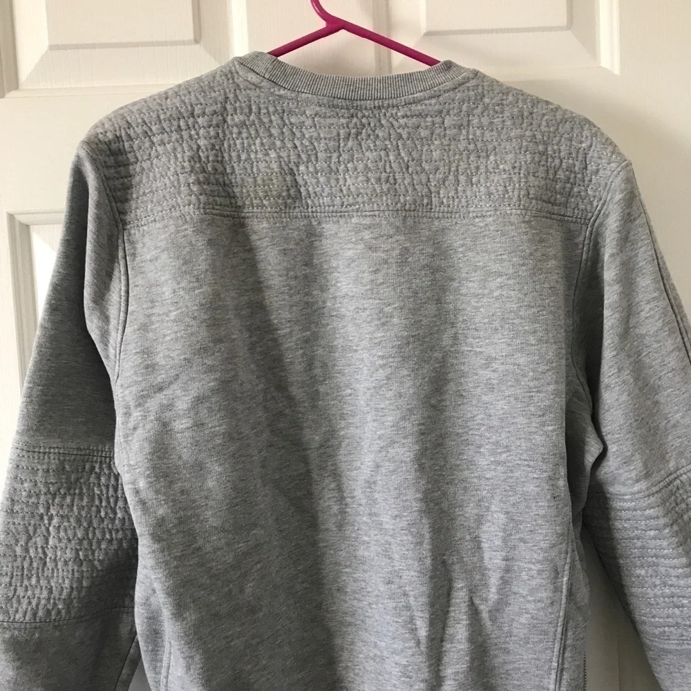 Divided cotton blend gray long sleeve sweater with side zippers